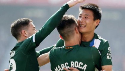  阿森纳锋线集体哑火，狼队铁血防守抢保级关键分  