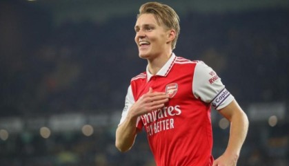  阿森纳终结曼城二十二场不败  